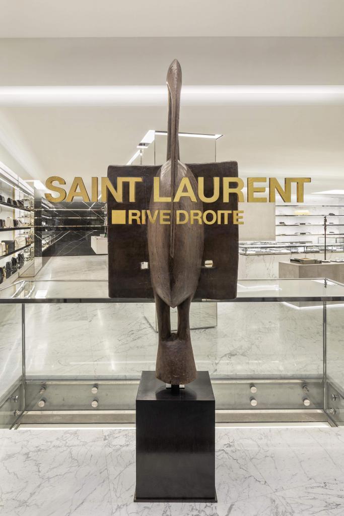 African Art Saint Laurent Rive droite statue SENUFO de la galerie Lucas Ratton Paris