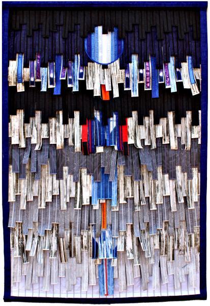 Abdoulaye Konate, né en 1953 Composition en gris Bleu à la Lune Tableau en textile 217 x 145 cm Prix de départ : 29 000 euros